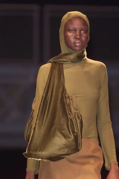 Look 9